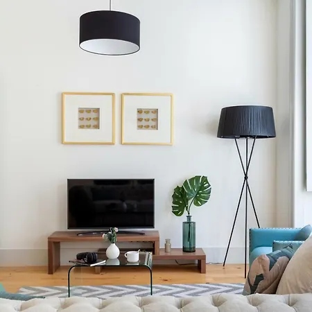 Joivy Splendid Flats Near Santa Justa Lift Apartment