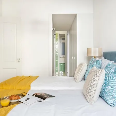 Appartamento Joivy Splendid Flats Near Santa Justa Lift Lisbona