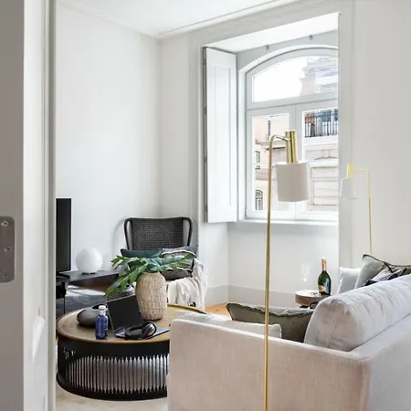 Joivy Splendid Flats Near Santa Justa Lift * Lisbona