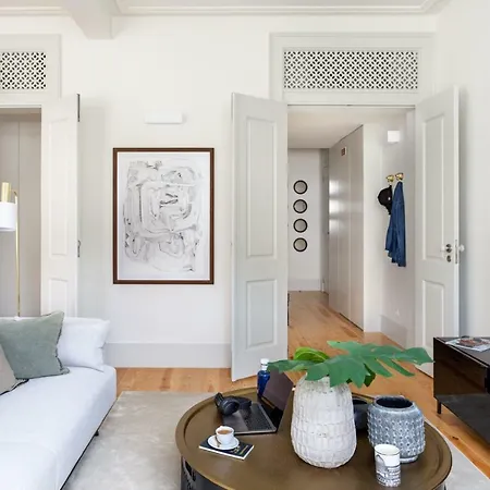 Joivy Splendid Flats Near Santa Justa Lift Appartamento