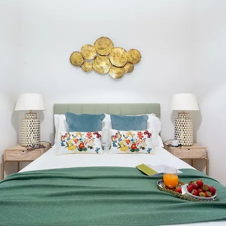 Appartamento Joivy Splendid Flats Near Santa Justa Lift Lisbona