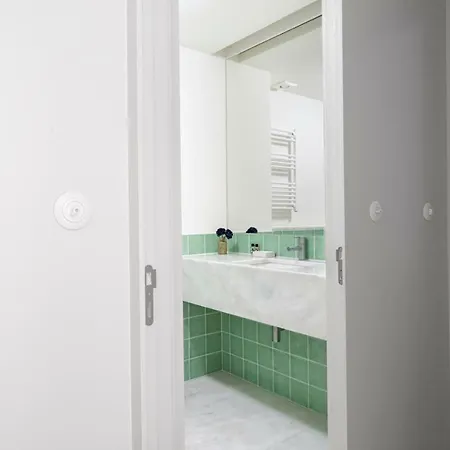 Joivy Splendid Flats Near Santa Justa Lift Appartamento Lisbona