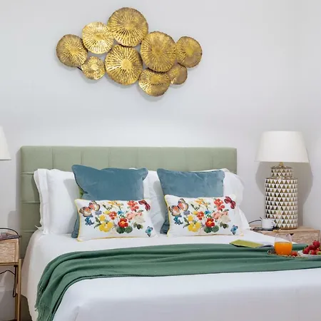 Апартаменты Joivy Splendid Flats Near Santa Justa Lift